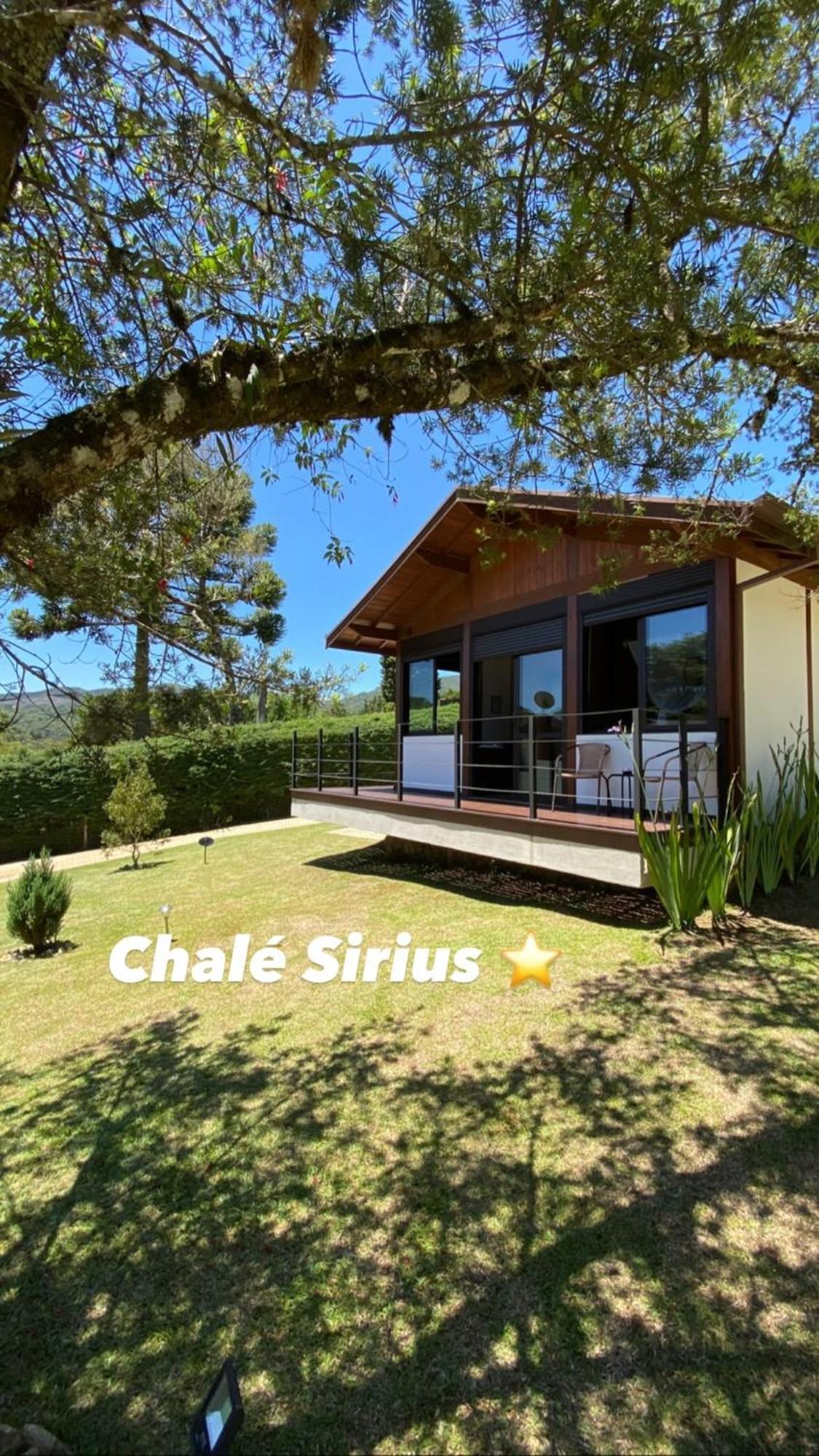 Chales Cinco Estrelas มงชิแวร์จิ ภายนอก รูปภาพ